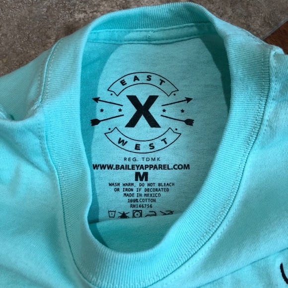 Vibes Skull and Rose Embroidered Shirt - Picture 4 of 4